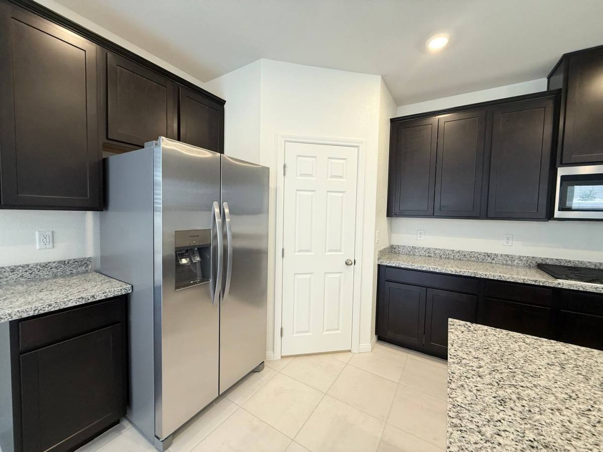 House for rent at 101 Silver Run Lane, Las Vegas, NV 89138