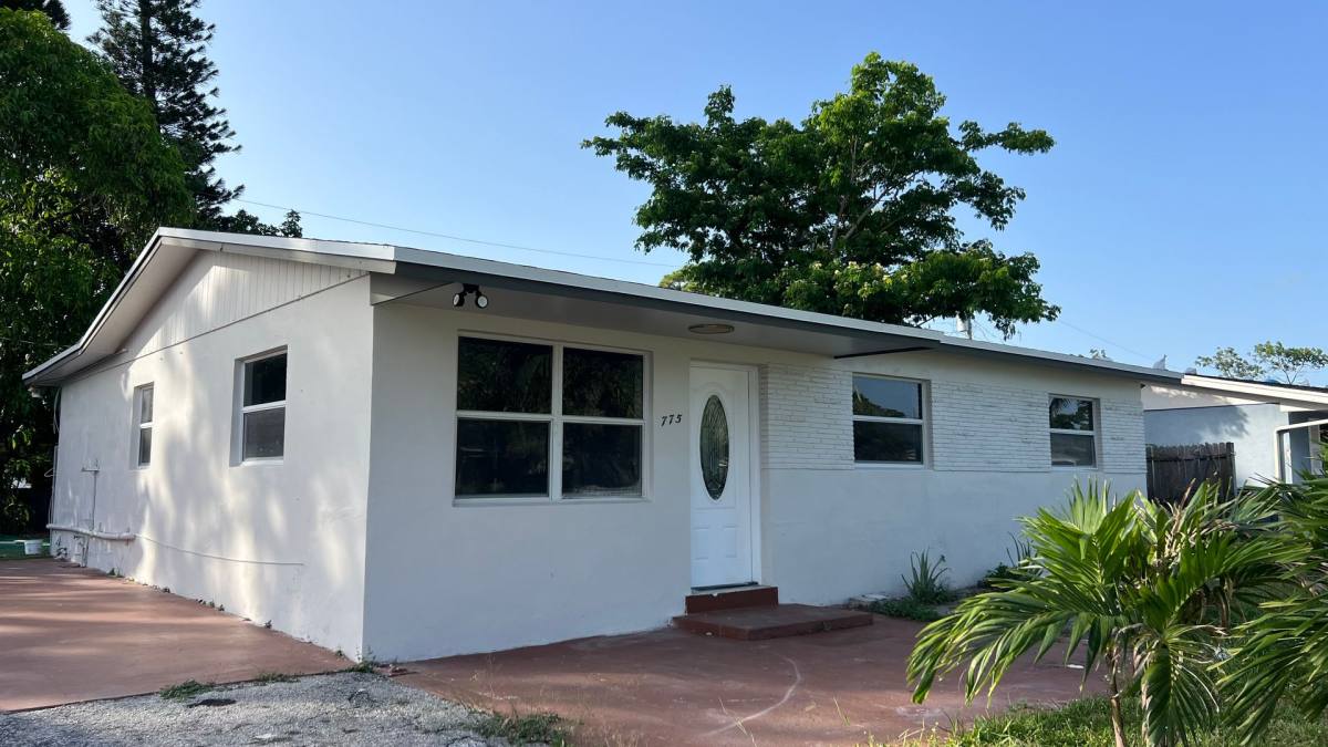 House for rent at 775 Snead Circle, West Palm Beach, FL 33413