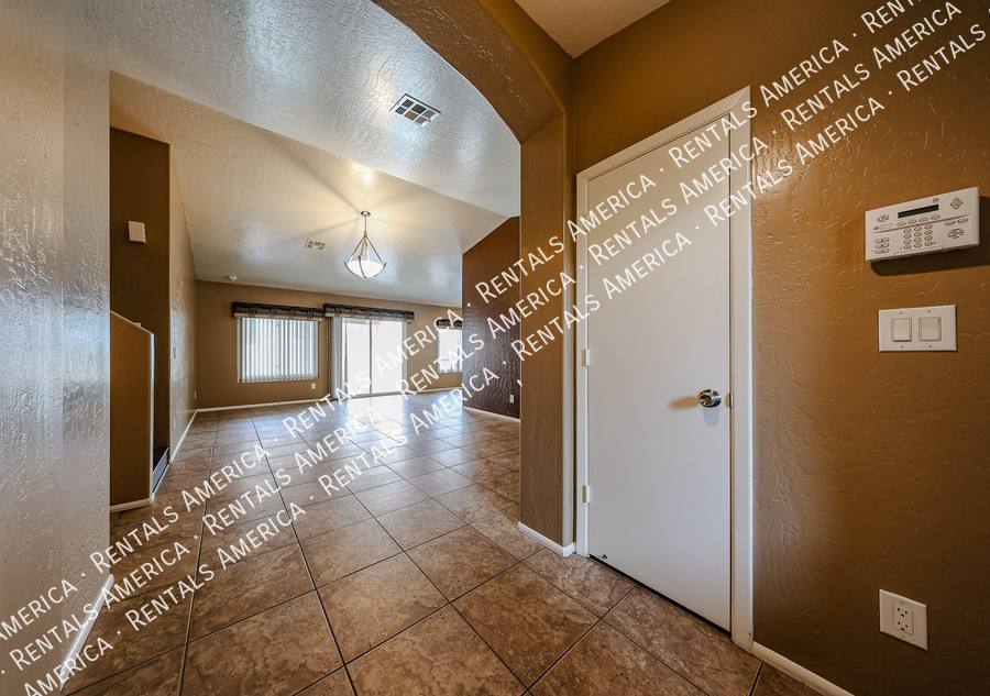 House for rent at 3160 W Frankfurt Dr, Chandler, AZ 85226