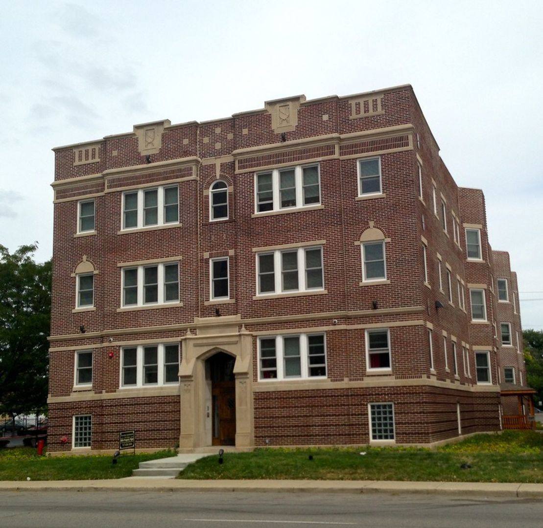 Apartment for rent at 1733 N Meridian St, Indianapolis, IN 46202