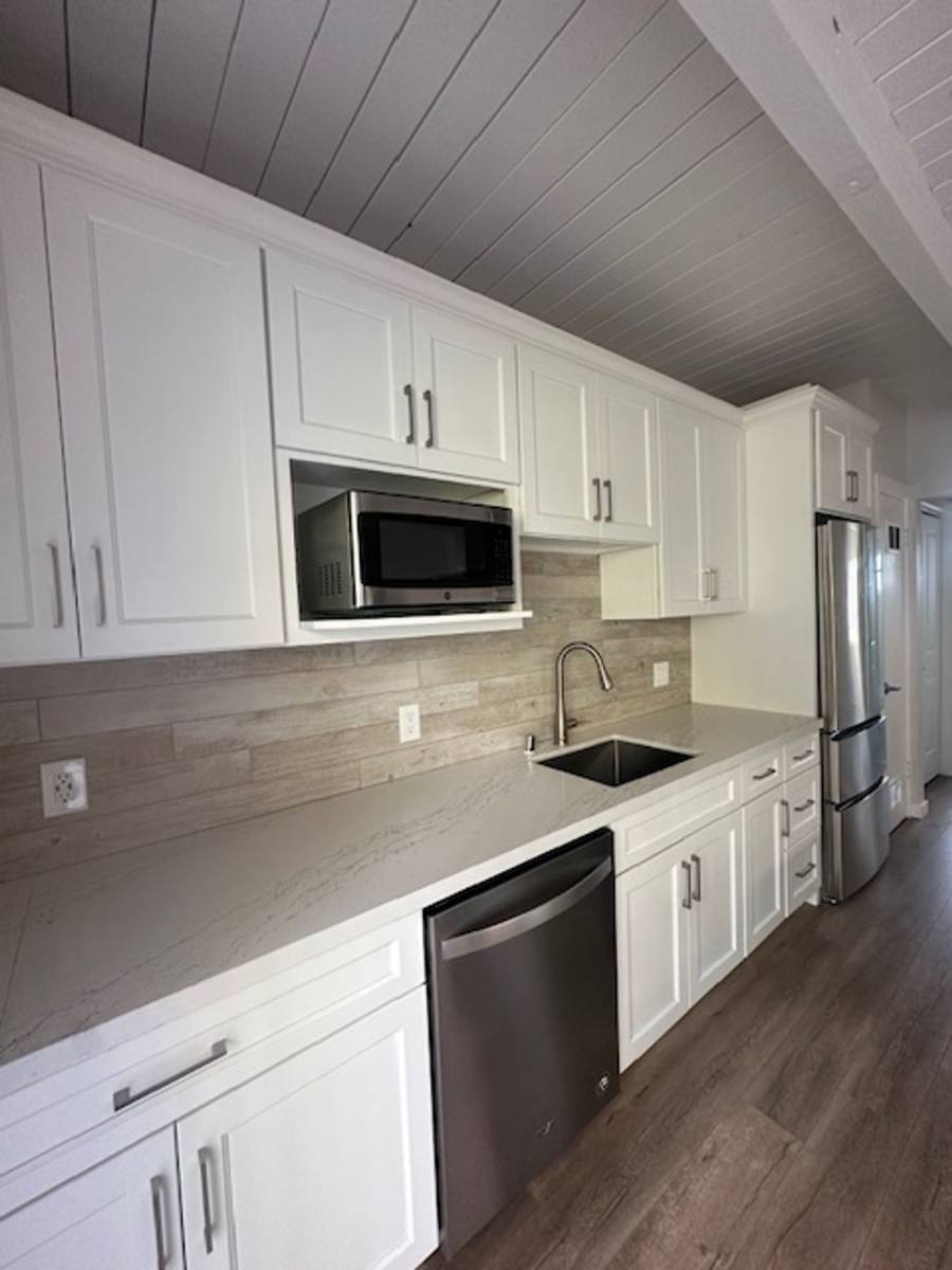 Apartment for rent at 1170 Lincoln Ave, Walnut Creek, CA 94596