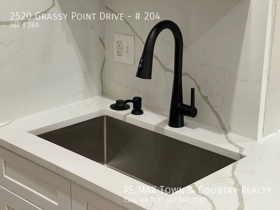 Condo for rent at 2520 Grassy Point Dr #204, Lake Mary, FL 32746