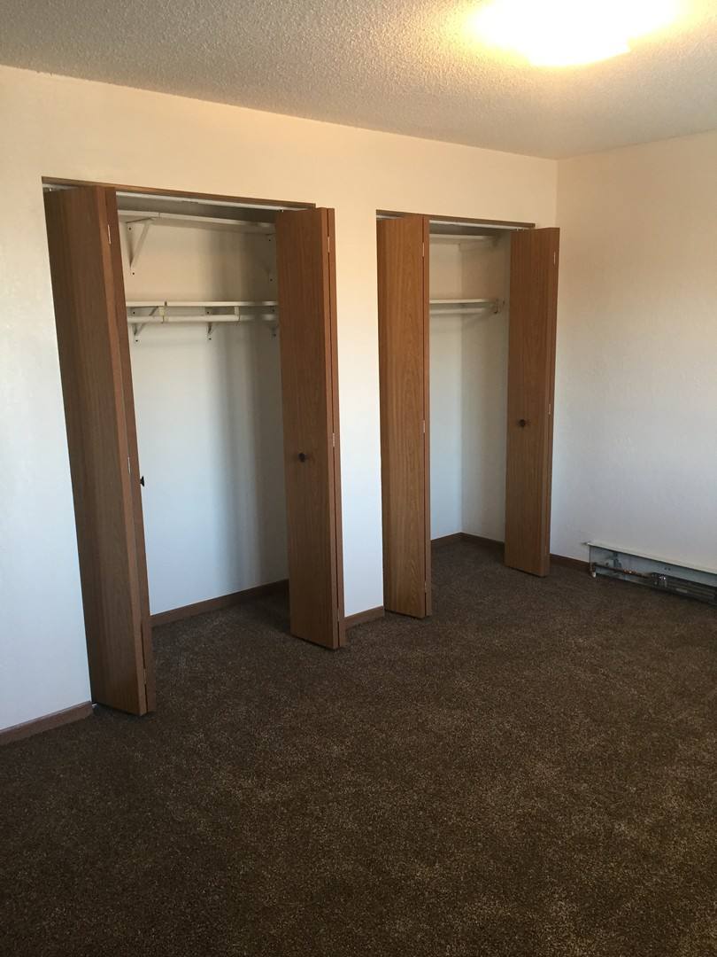 Apartment for rent at 300 N Kiwanis Ave, Sioux Falls, SD 57104
