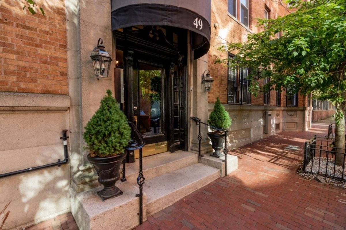 Apartment for rent at 49B Worthington St, Roxbury Crossing, MA 02120