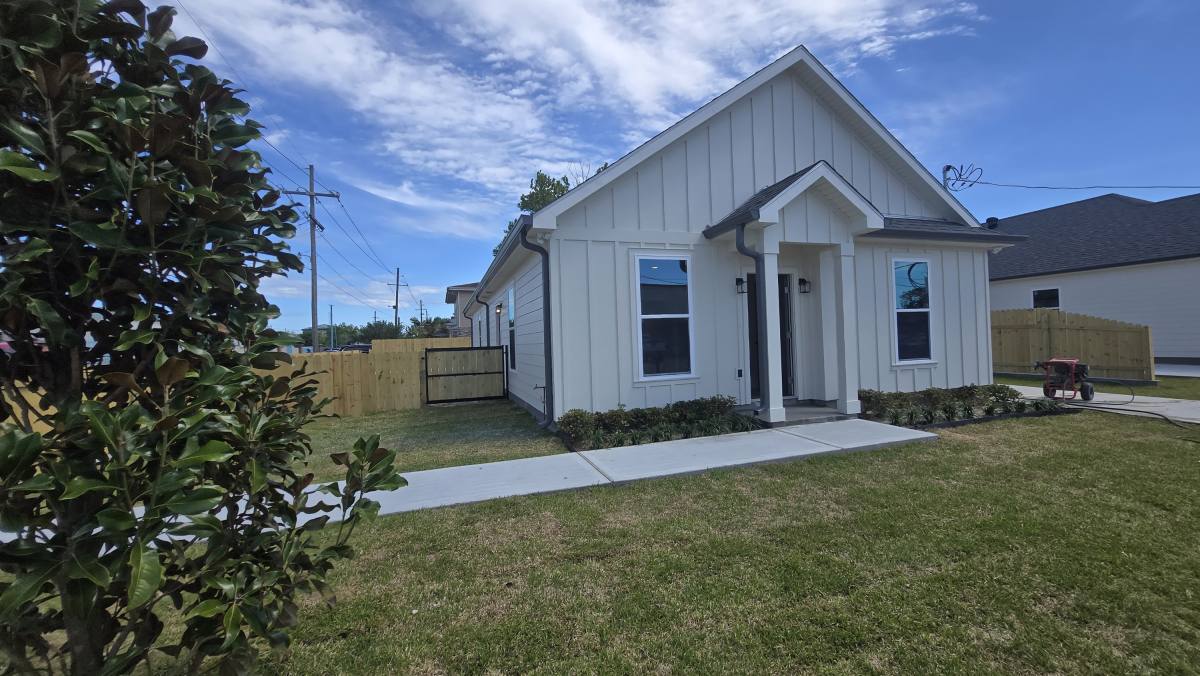 Apartment for rent at 3627 Park Blvd, Chalmette, LA 70043
