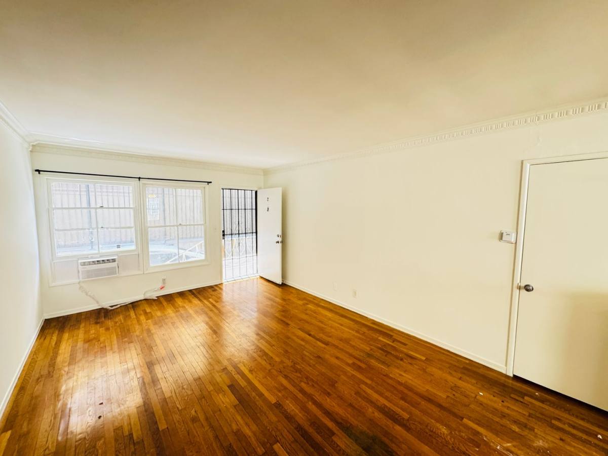 Apartment for rent at 1246 N Orange Dr, Los Angeles, CA 90038