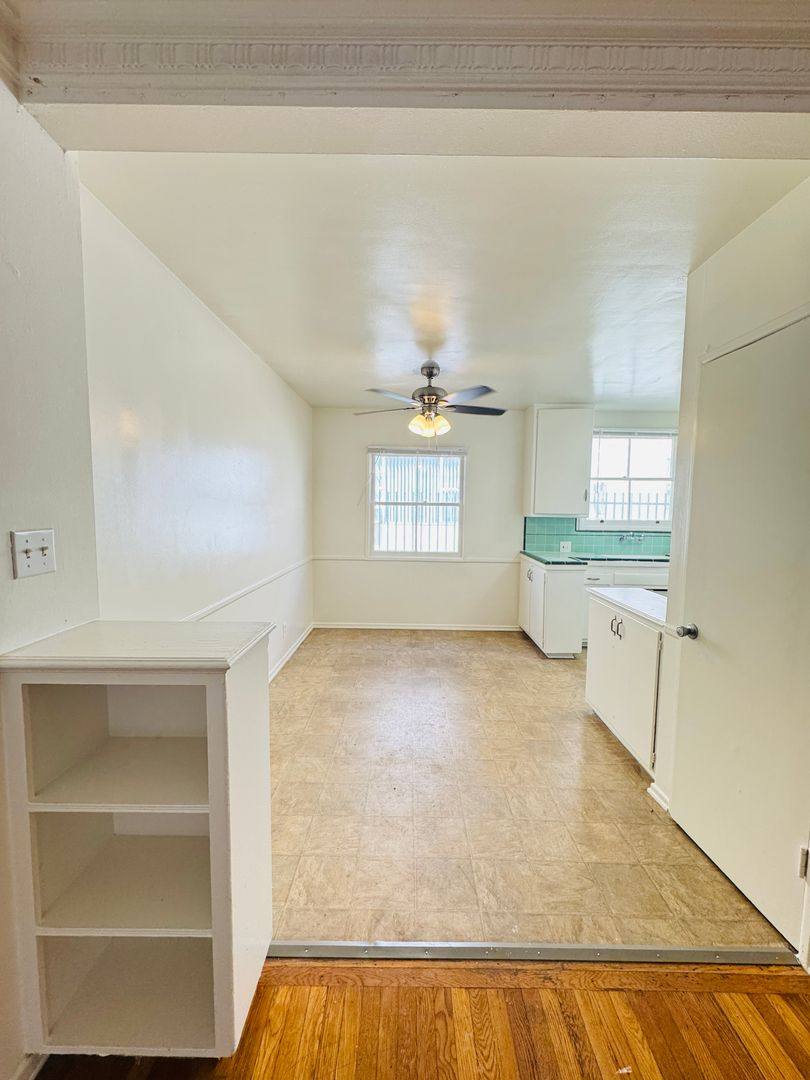 Apartment for rent at 1246 N Orange Dr, Los Angeles, CA 90038