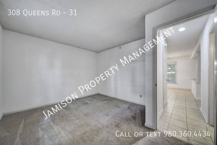 Condo for rent at 308 Queens Rd #31, Charlotte, NC 28207