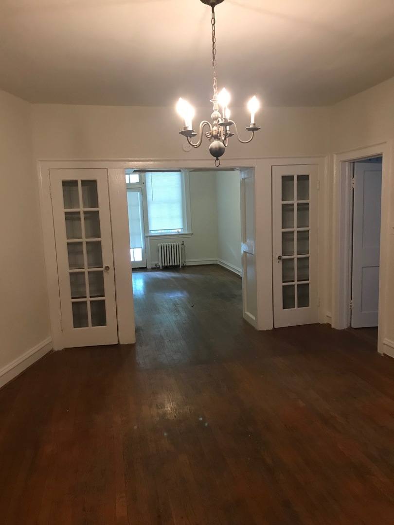 Apartment for rent at 3000 Monument Ave, Richmond, VA 23221