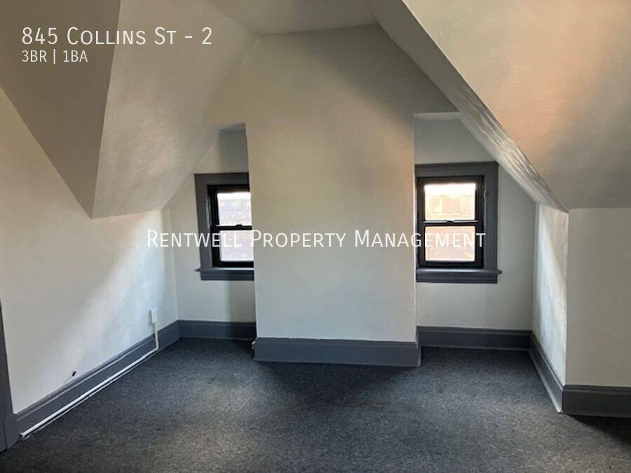 Apartment for rent at 845 Collins St #2, Pittsburgh, PA 15206