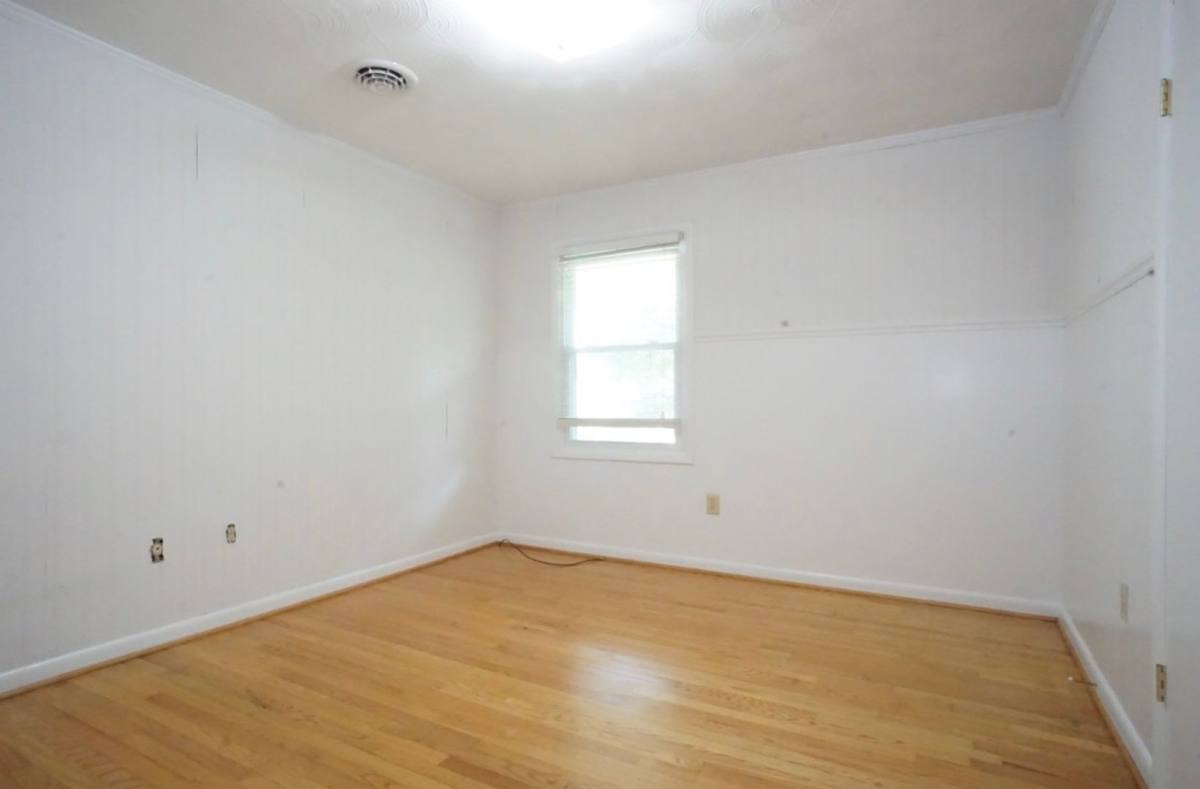 House for rent at 1105 Robin Rd, Blacksburg, VA 24060