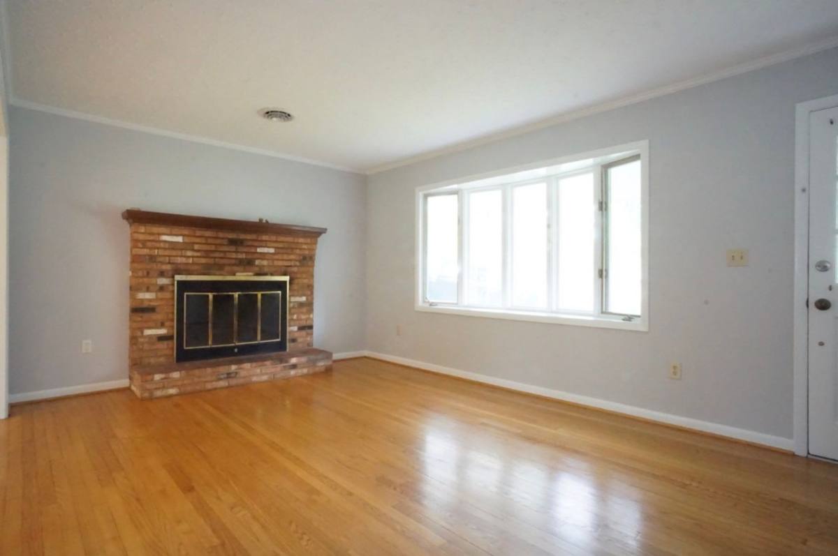 House for rent at 1105 Robin Rd, Blacksburg, VA 24060