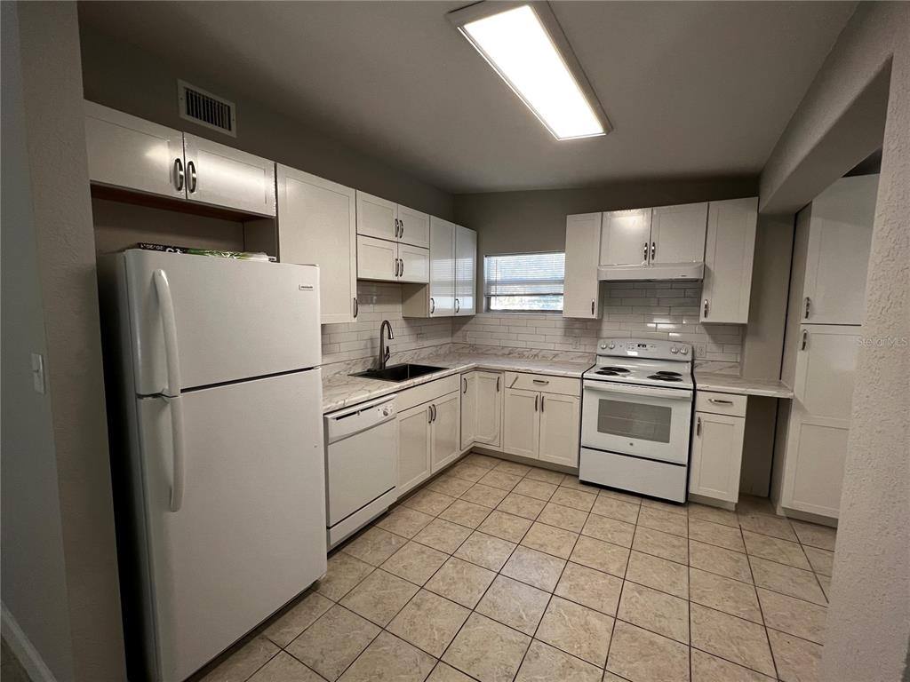 Apartment for rent at 1931 Carrigan Ave, Winter Park, FL 32792