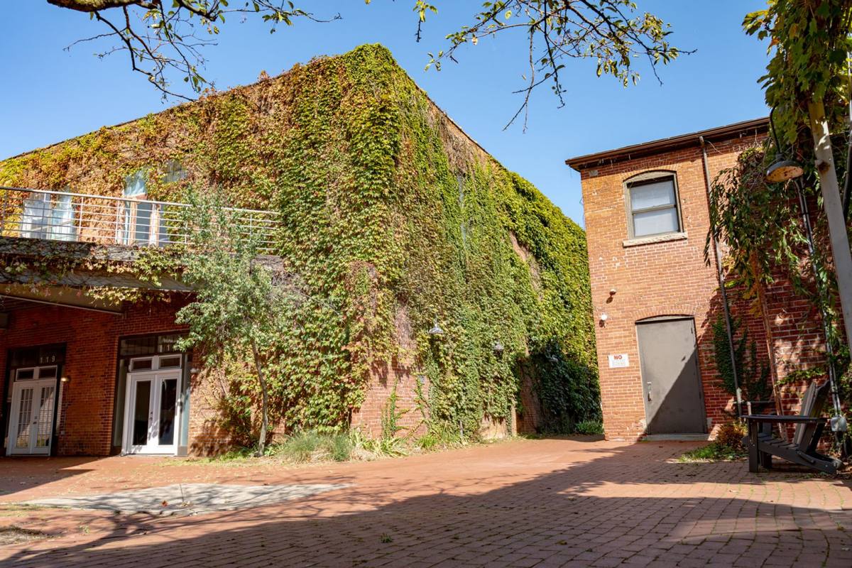 Apartment for rent at 10 E 4th St, Erie, PA 16507