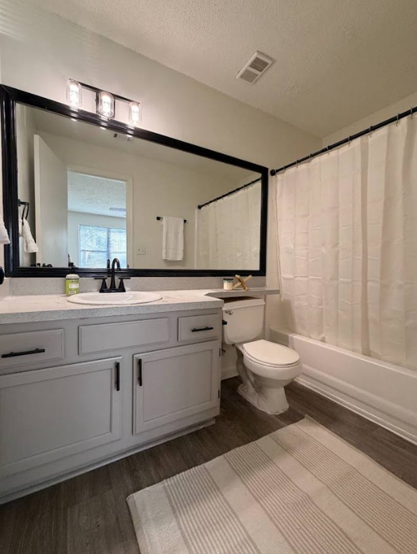 Apartment for rent at 1858 Thompson Bridge Rd, Gainesville, GA 30501