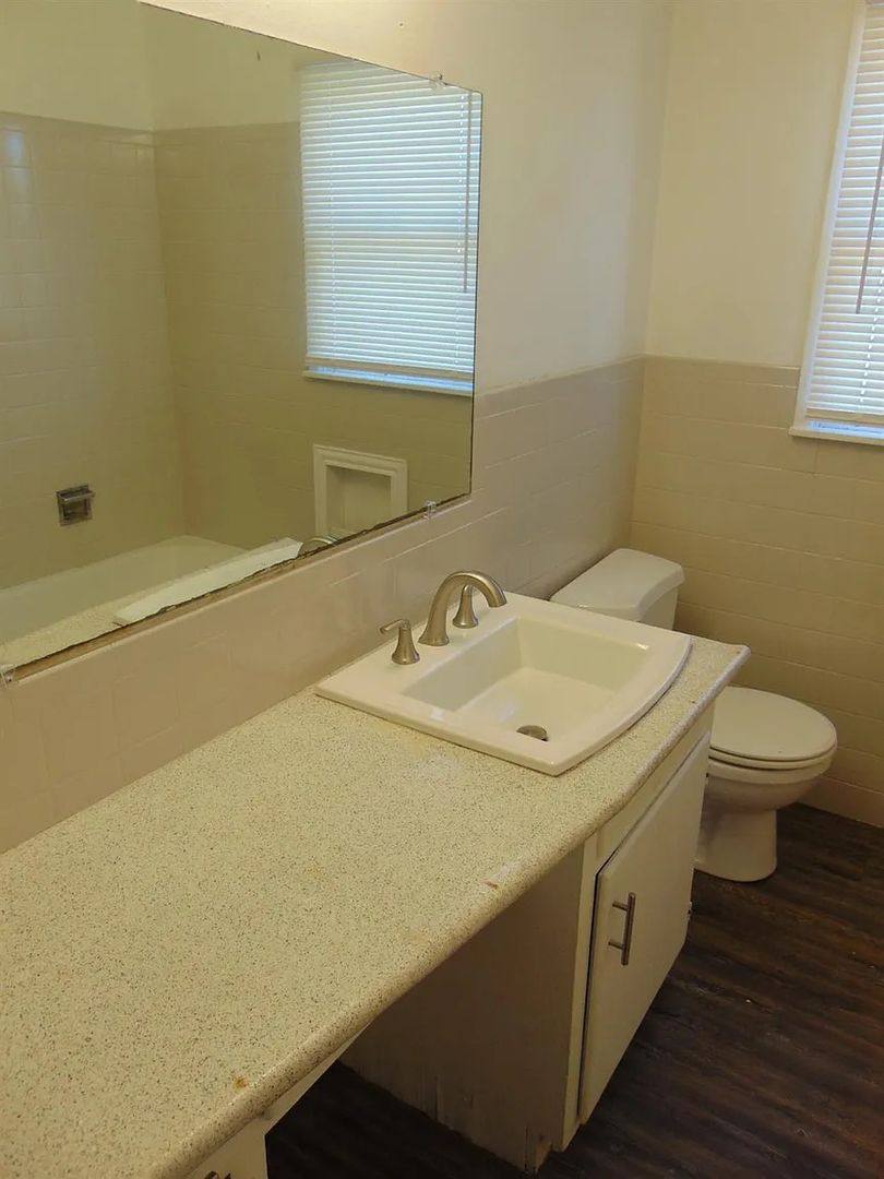 Apartment for rent at 2412 46th St, Lubbock, TX 79412