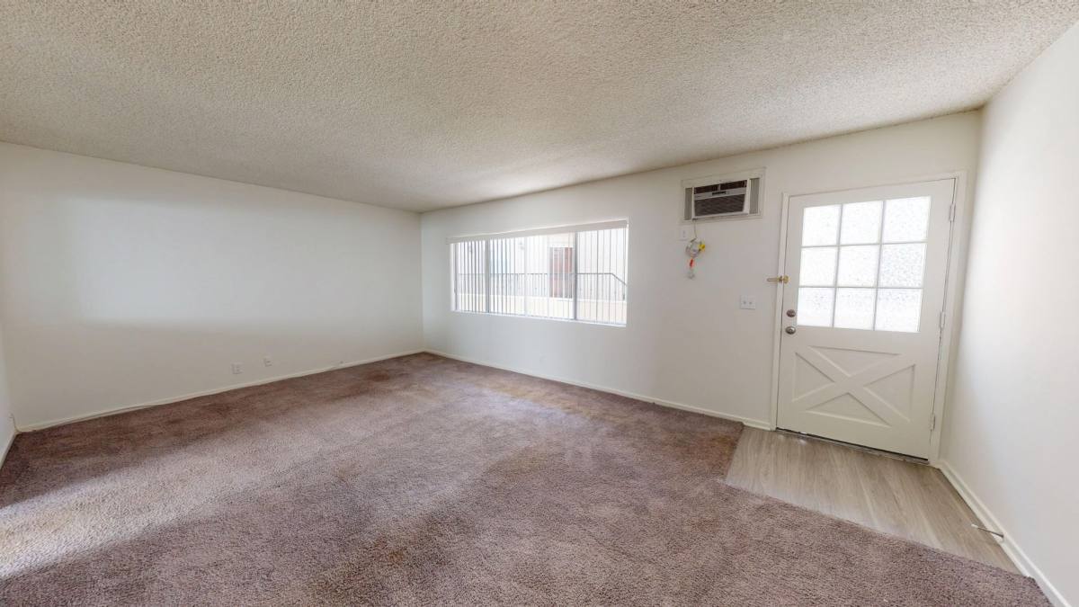 Apartment for rent at 2266 Del Mar Rd, Montrose, CA 91020