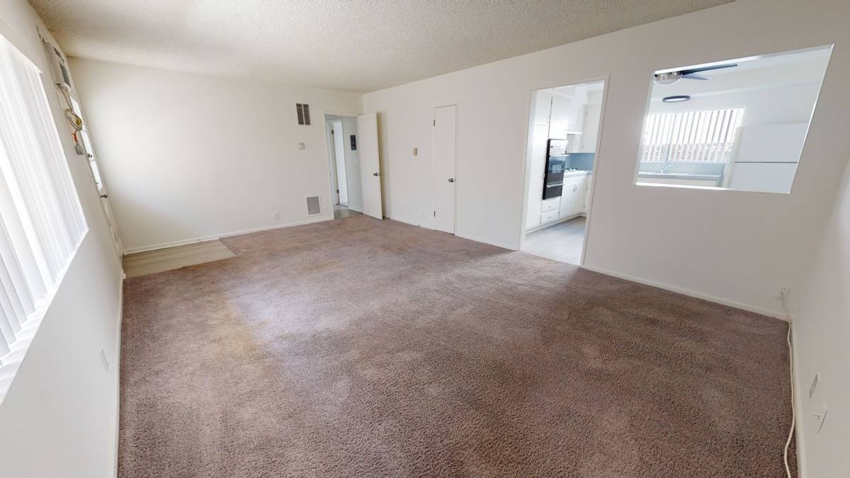 Apartment for rent at 2266 Del Mar Rd, Montrose, CA 91020