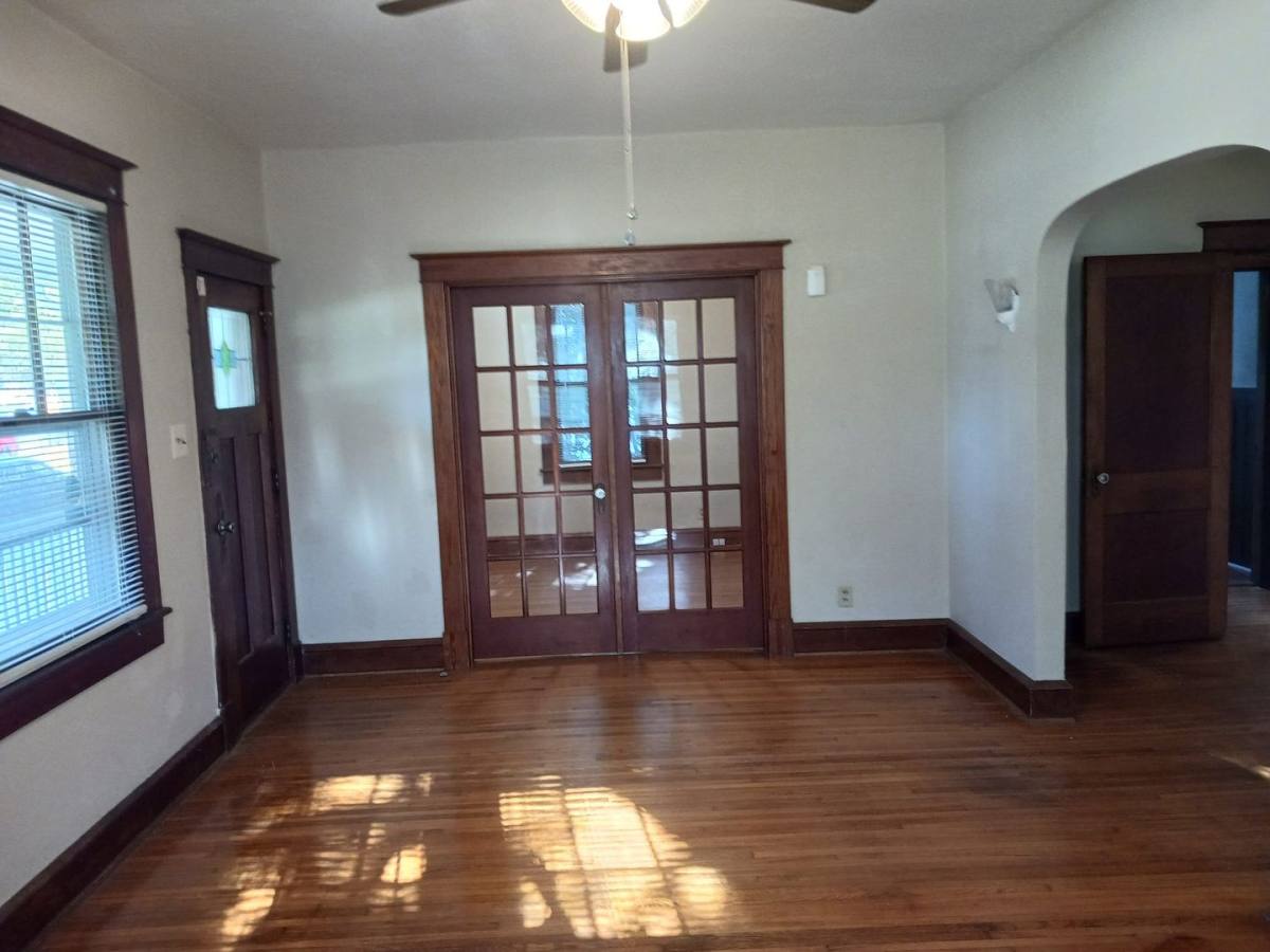 House for rent at 305 Old Point Ave, Hampton, VA 23669