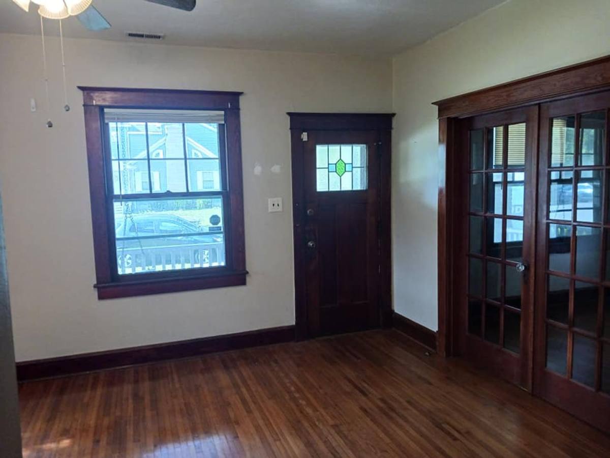 House for rent at 305 Old Point Ave, Hampton, VA 23669