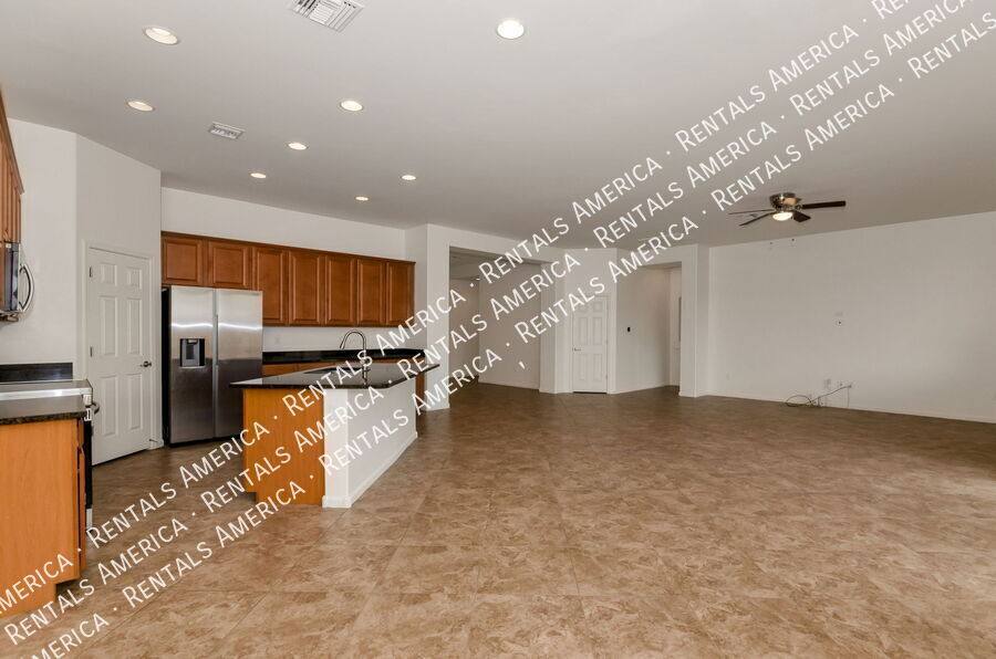 House for rent at 7097 W Fall Haven Way, Tucson, AZ 85757