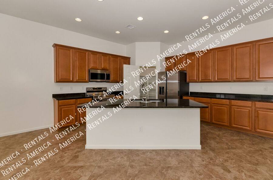 House for rent at 7097 W Fall Haven Way, Tucson, AZ 85757