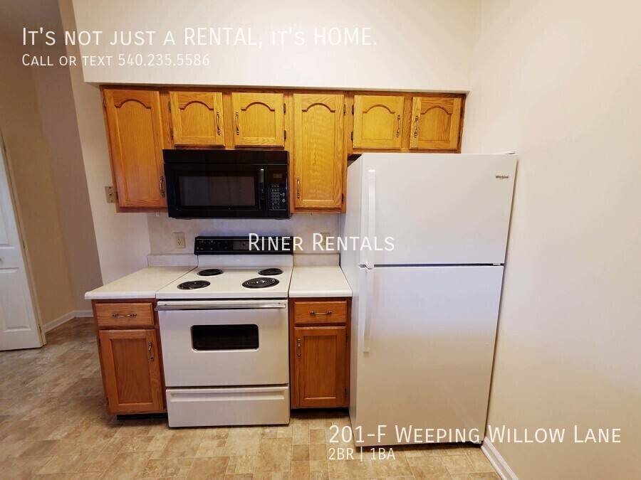 Apartment for rent at 201-F Weeping Willow Lane, Bridgewater, VA 22812