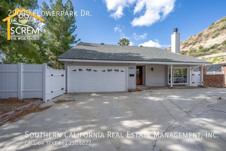 House for rent at 29005 Flowerpark Dr, Canyon Country, CA 91387