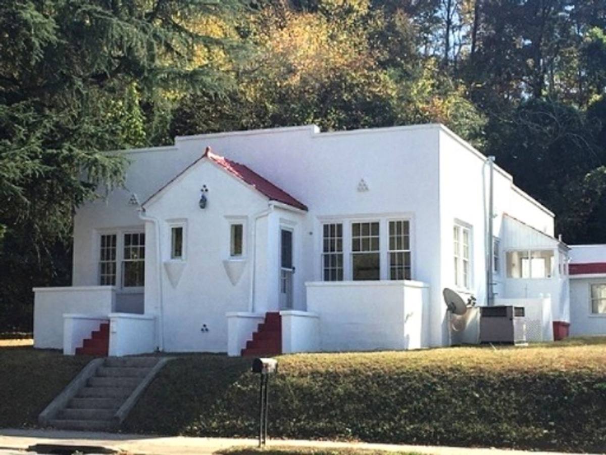 House for rent at 403 E Elm St, Rockmart, GA 30153