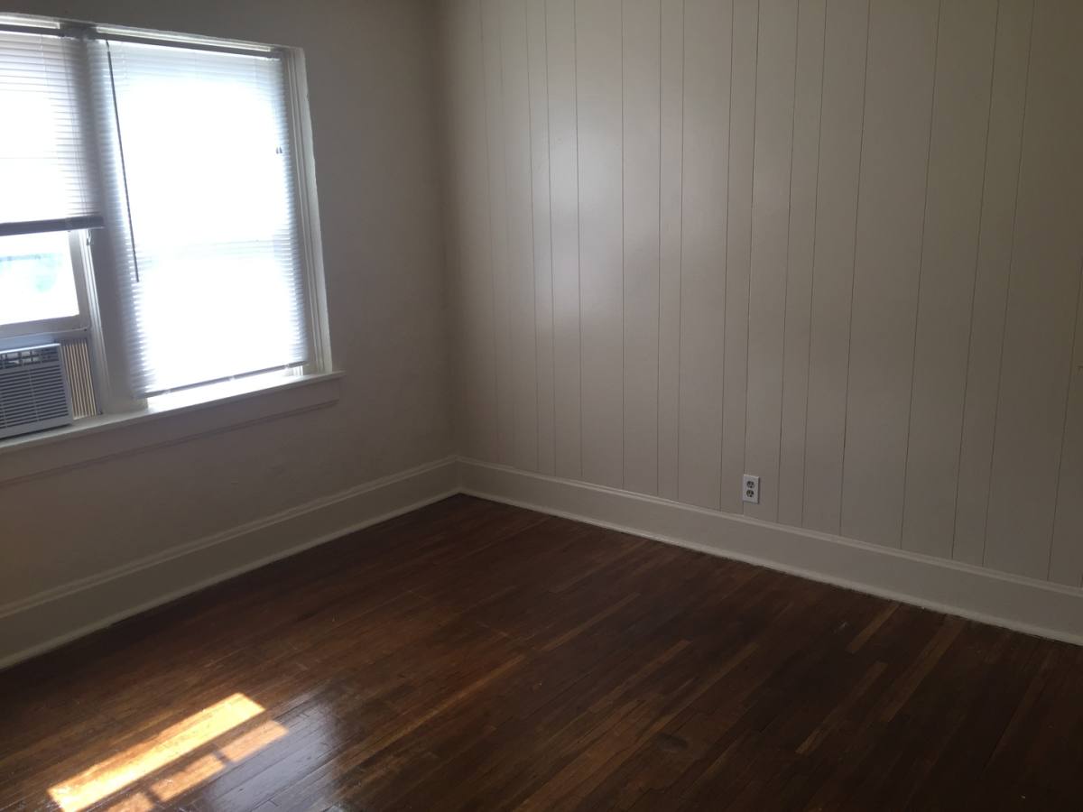 Apartment for rent at 1152 E Elm St, Springfield, MO 65806
