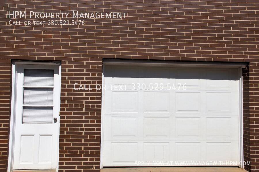 Townhouse for rent at 5780 Portage St NW, North Canton, OH 44720