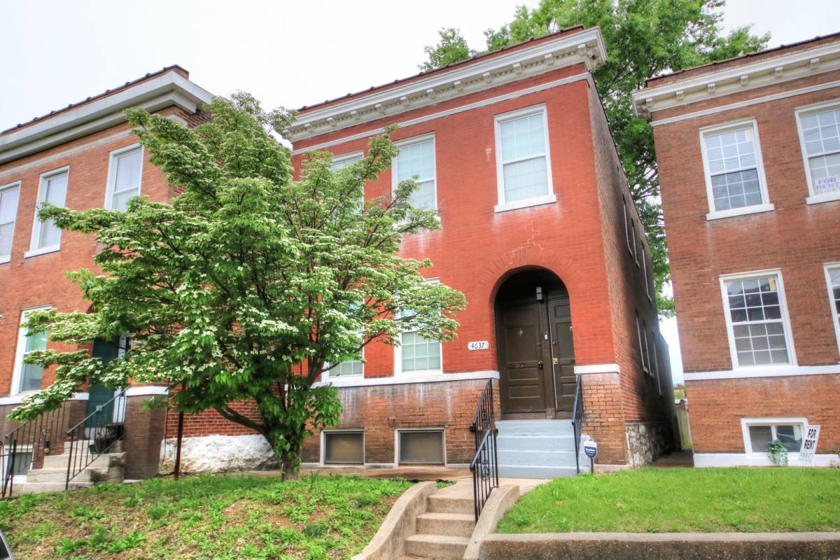 Apartment for rent at 4637 Virginia Ave, Saint Louis, MO 63111