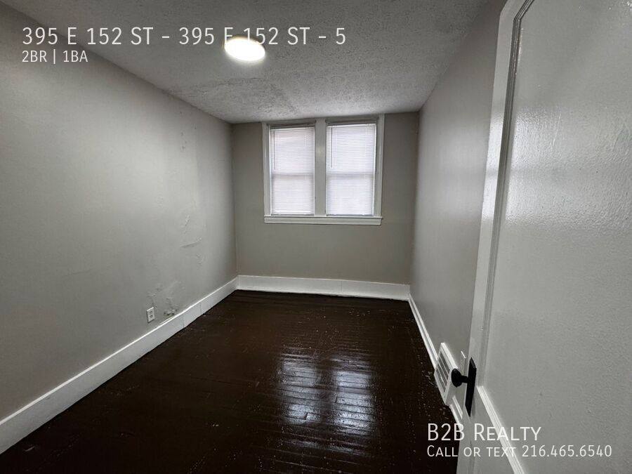 Apartment for rent at 395 E 152 St #5, Cleveland, OH 44110