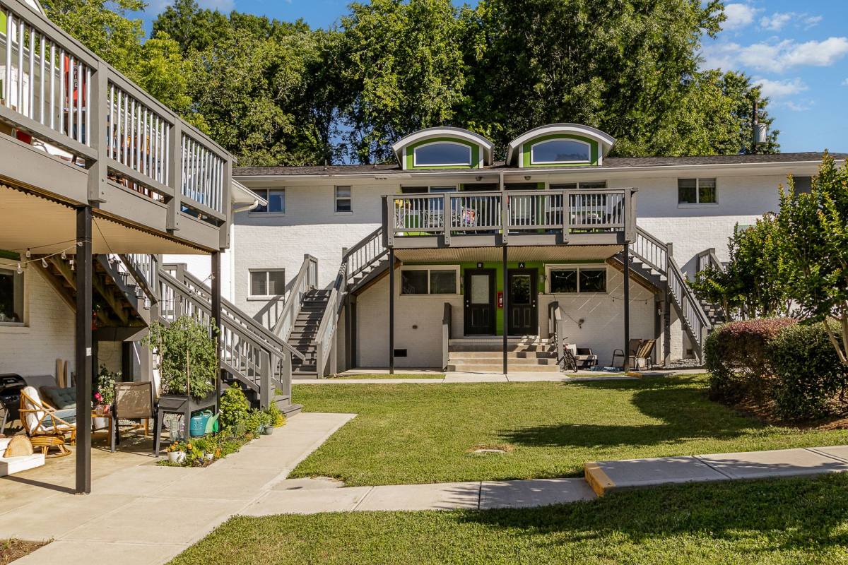 Apartment for rent at 116-118 Bim St, Carrboro, NC 27510