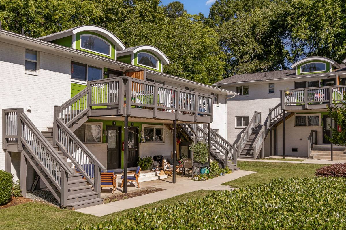 Apartment for rent at 116-118 Bim St, Carrboro, NC 27510