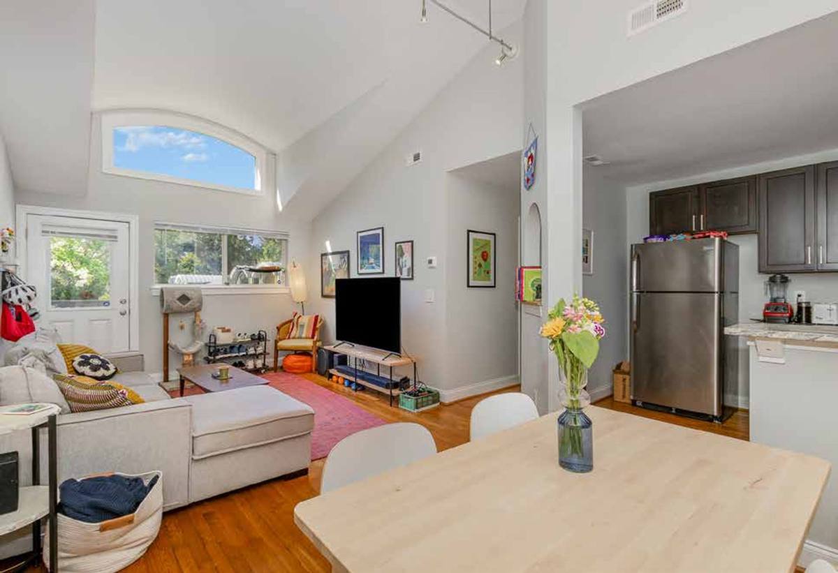 Apartment for rent at 116-118 Bim St, Carrboro, NC 27510