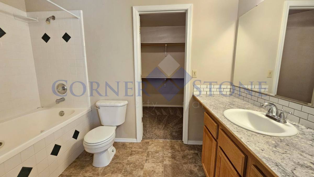 House for rent at 1919 E Lost River Ave, Nampa, ID 83686