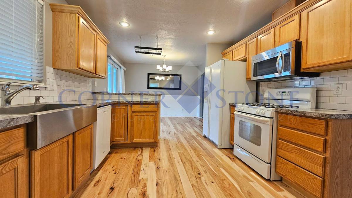 House for rent at 1919 E Lost River Ave, Nampa, ID 83686
