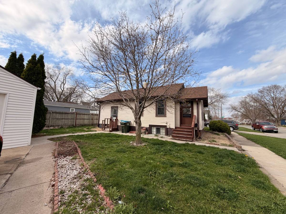 House for rent at 308 S 19th St, Fort Dodge, IA 50501