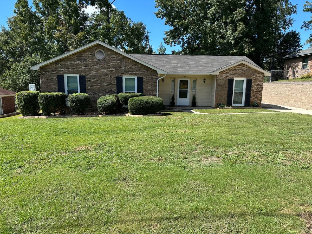 House for rent at 407 Ocean Ave, Columbus, GA 31907