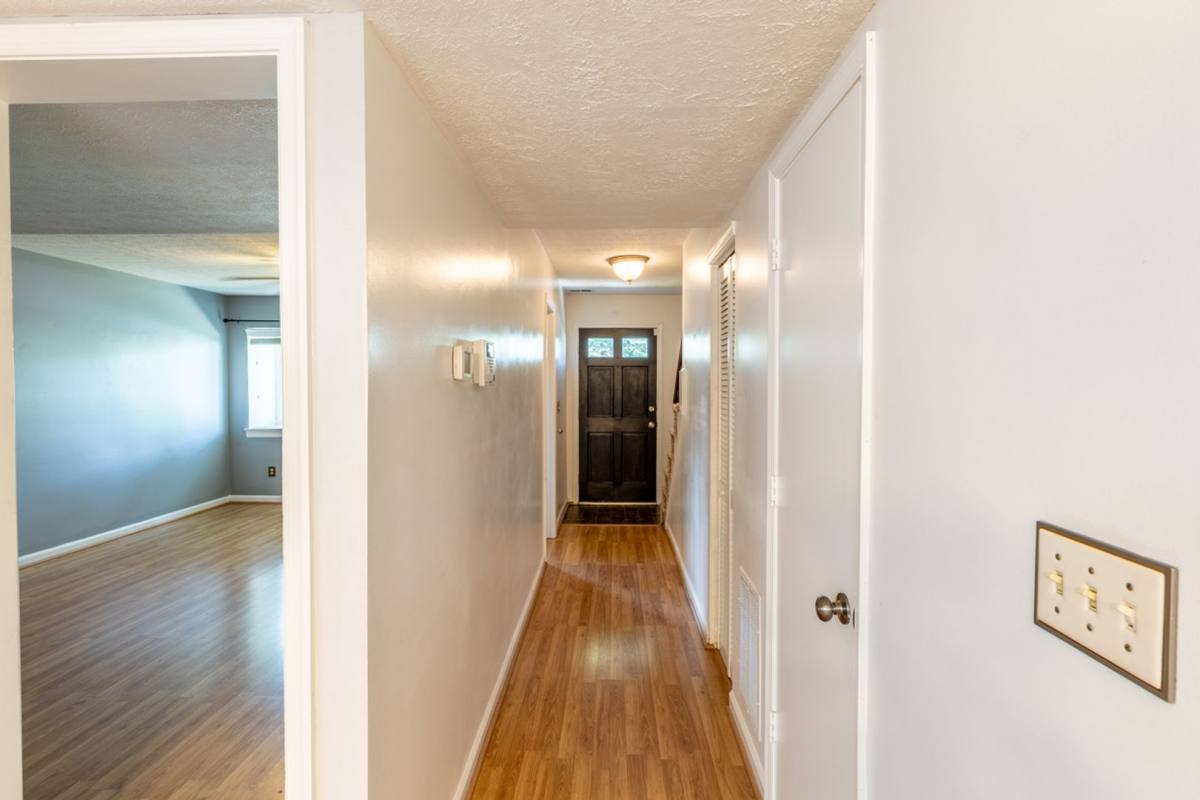 Townhouse for rent at 110 Woodlake Dr, Charlottesville, VA 22901