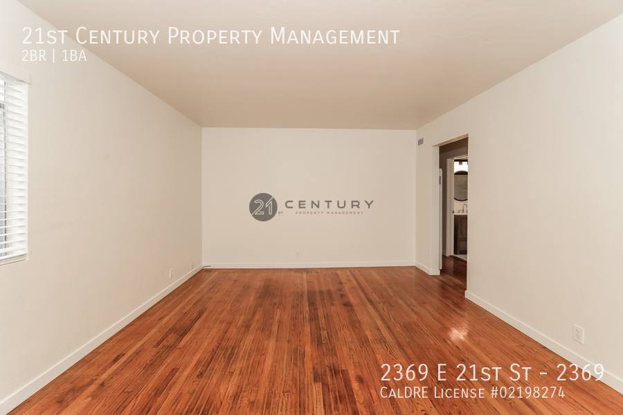 Apartment for rent at 2369 E 21st St, Oakland, CA 94601