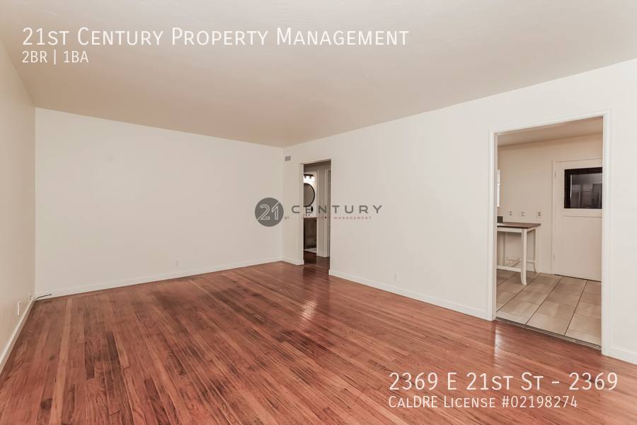 Apartment for rent at 2369 E 21st St, Oakland, CA 94601