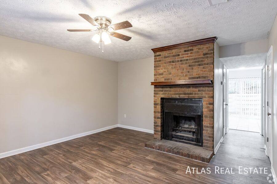 Apartment for rent at 108 Highland Park Dr, Athens, GA 30605