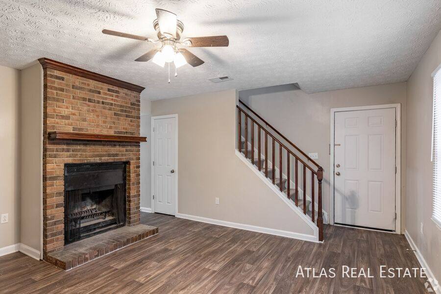 Apartment for rent at 108 Highland Park Dr, Athens, GA 30605