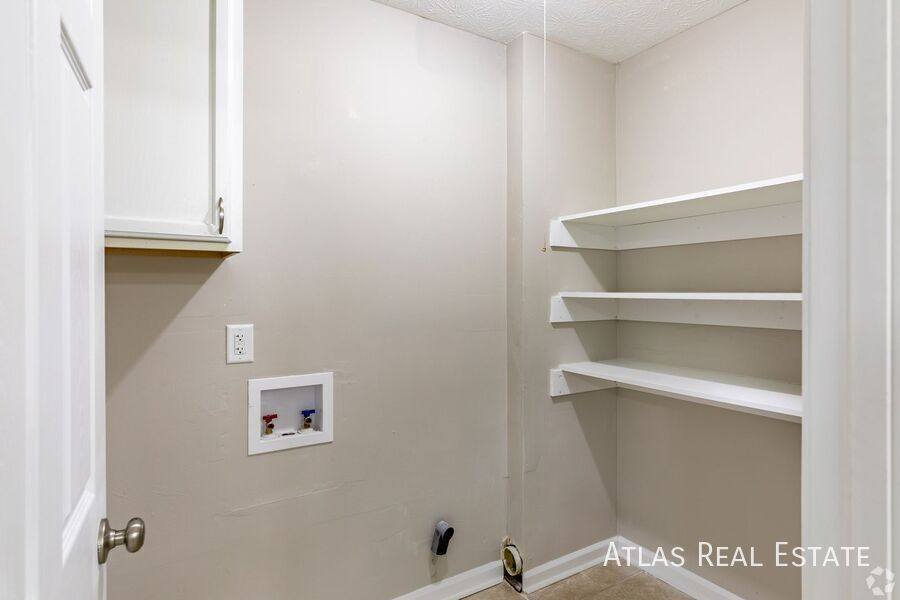 Apartment for rent at 108 Highland Park Dr, Athens, GA 30605