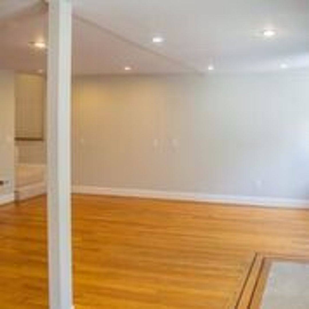 Apartment for rent at 244-246 6th Ave, San Francisco, CA 94118