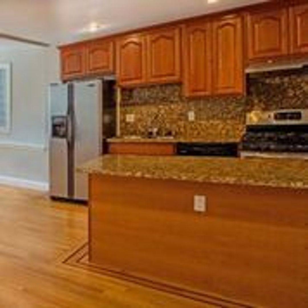 Apartment for rent at 244-246 6th Ave, San Francisco, CA 94118