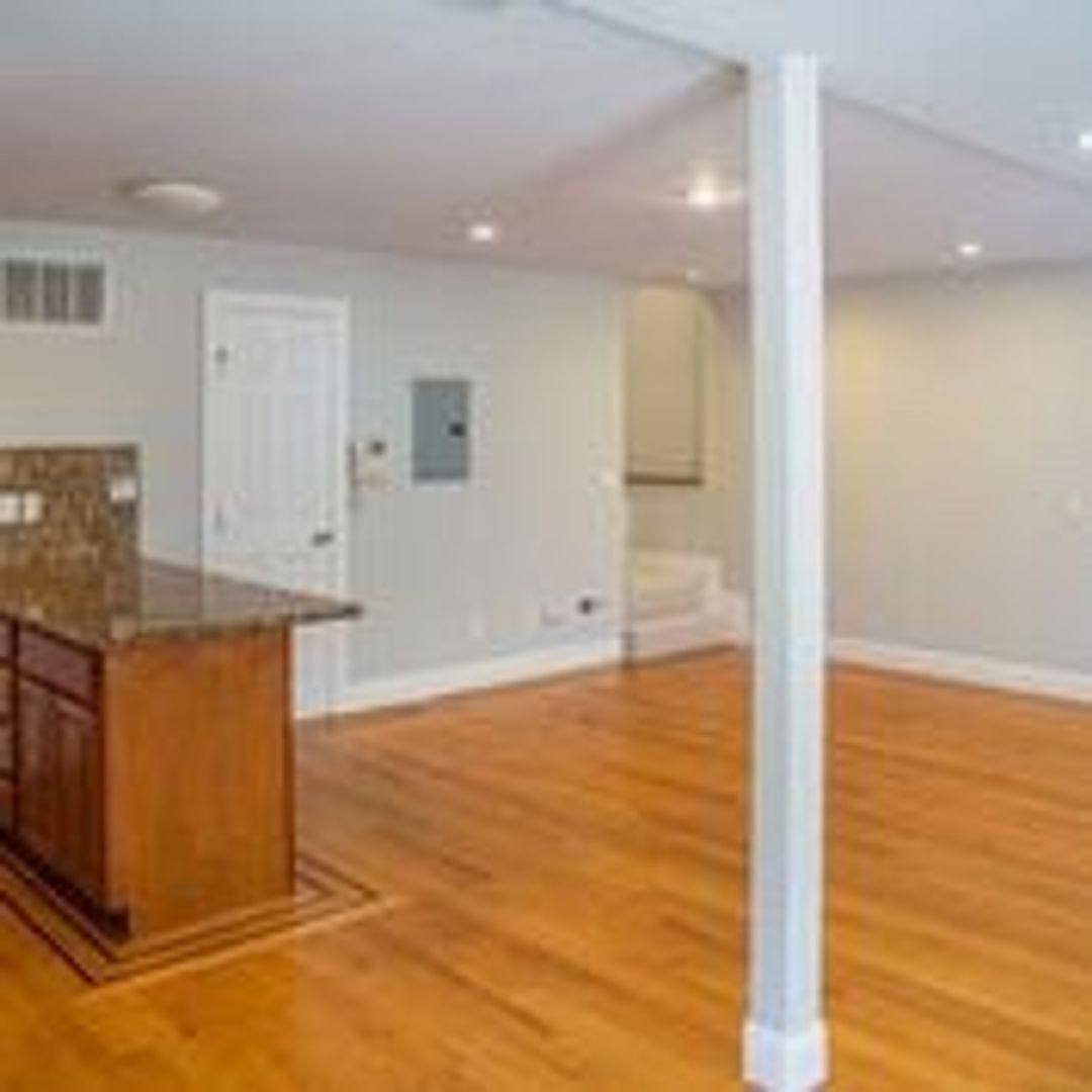 Apartment for rent at 244-246 6th Ave, San Francisco, CA 94118