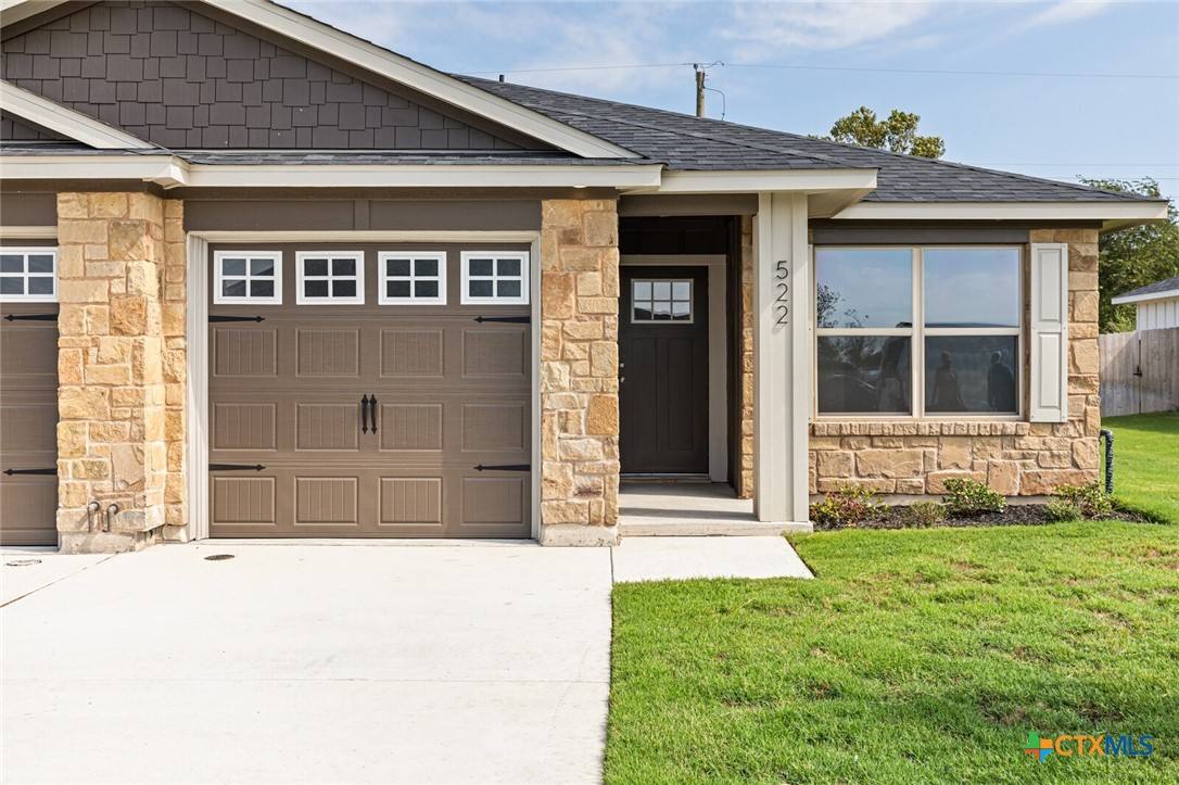Townhouse for rent at 522 Campus St #522, Troy, TX 76579
